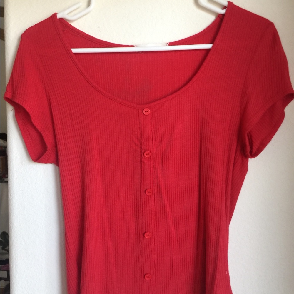 Cotton on red crop top